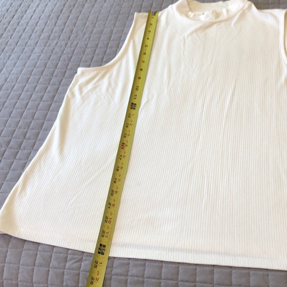 ☀️ Chico’s White Ivory Tank - Picture 6 of 6